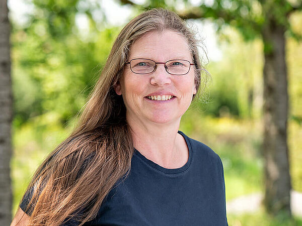 Projektleiterin Nina Lipecki. Porträt Nina Lipecki